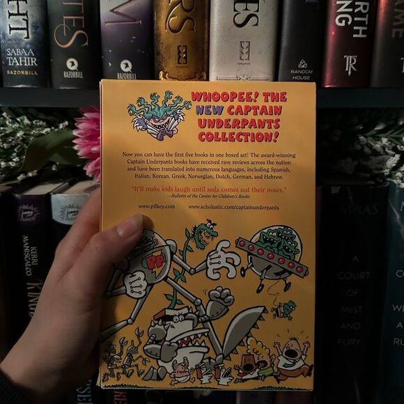 Captain Underpants | Book Box Set - Picture 5 of 5